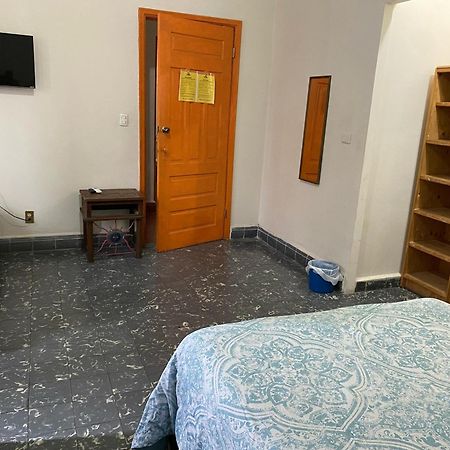 My Family In Monterrey - Hostel 외부 사진
